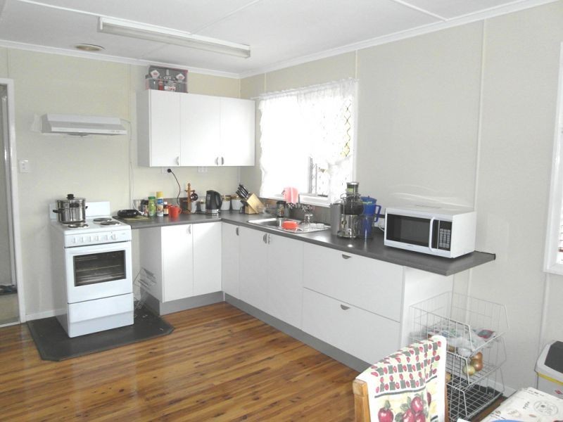 21 Dalgleish Street, South Toowoomba QLD 4350