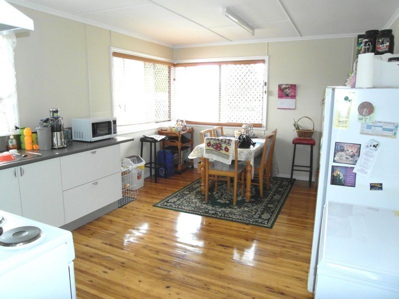 21 Dalgleish Street, South Toowoomba QLD 4350