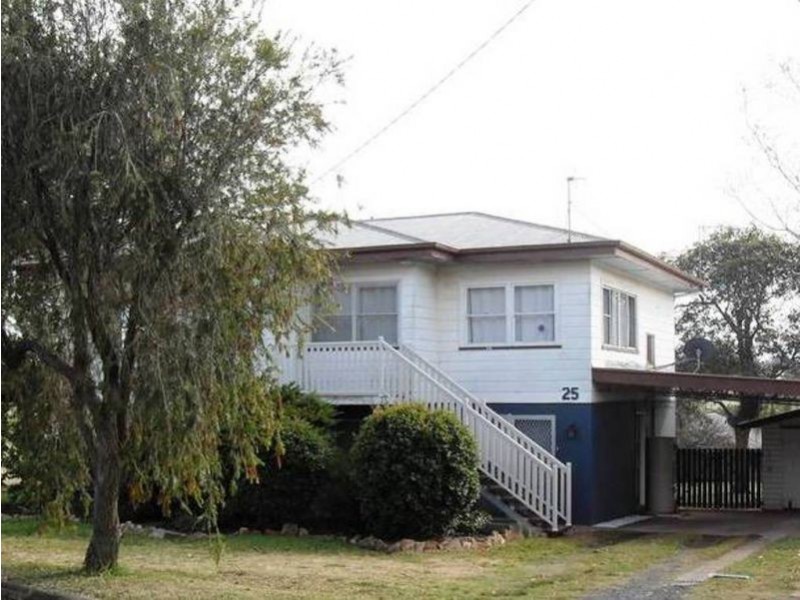 25 Park Street, Wilsonton QLD 4350