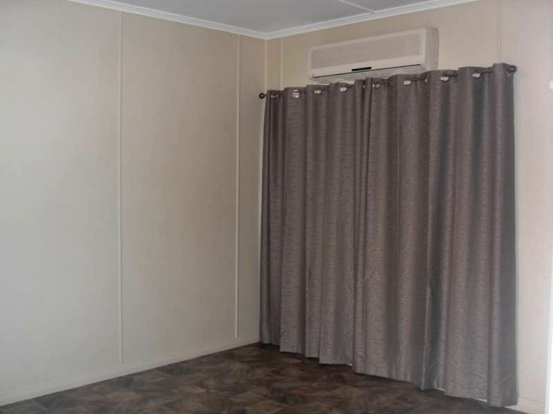 25 Park Street, Wilsonton QLD 4350