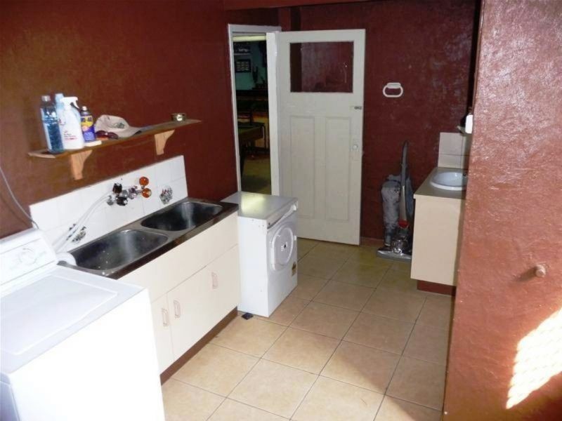 25 Park Street, Wilsonton QLD 4350