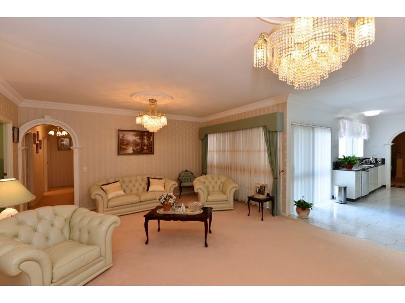 1 Abif Street, Cotswold Hills QLD 4350