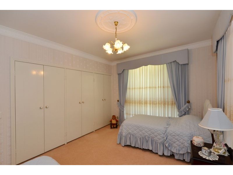 1 Abif Street, Cotswold Hills QLD 4350