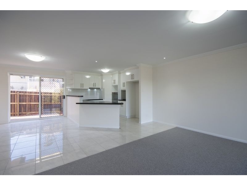 1/82 Holberton Street, Rockville QLD 4350