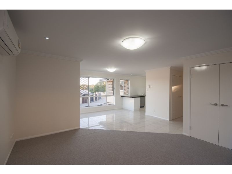 1/82 Holberton Street, Rockville QLD 4350