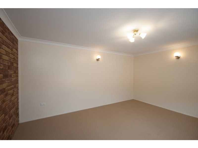 2/107 South Street, Rangeville QLD 4350