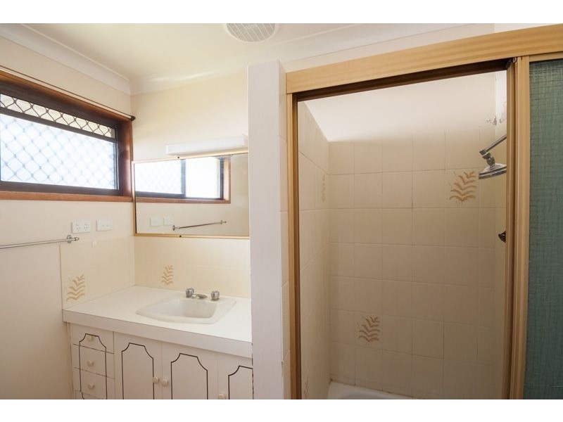 2/107 South Street, Rangeville QLD 4350