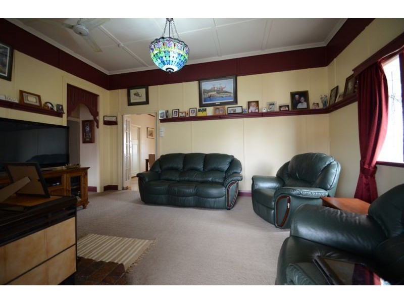 38 Gostwyck Street, Newtown QLD 4350