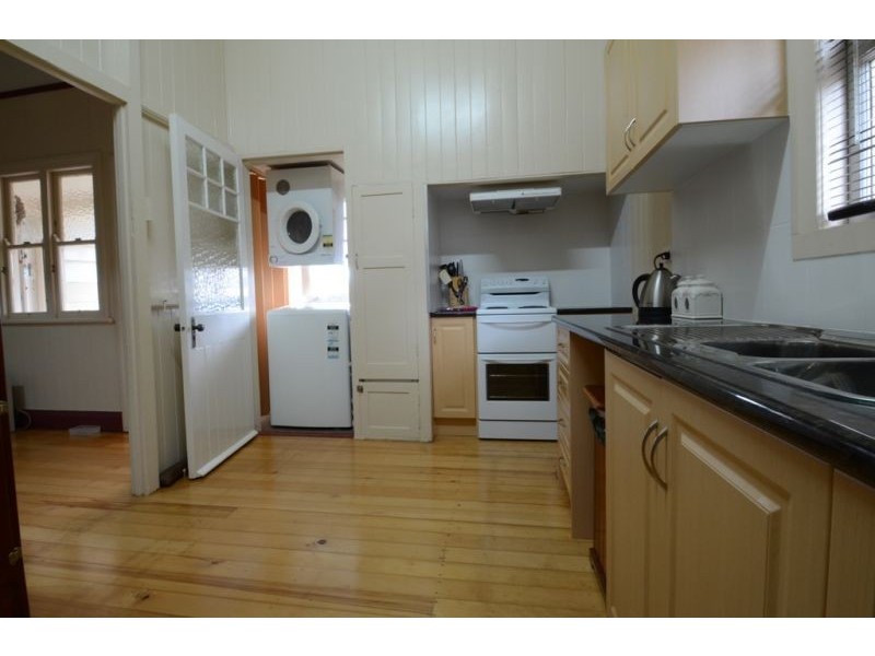 38 Gostwyck Street, Newtown QLD 4350