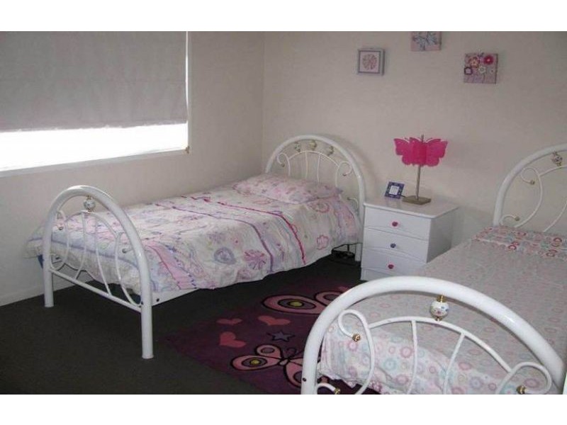 12 Pelling Court, Westbrook QLD 4350