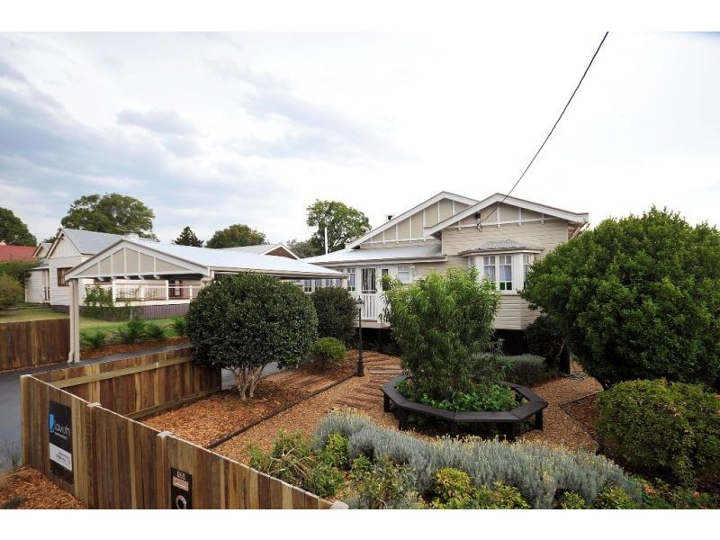 174 South Street, Centenary Heights QLD 4350