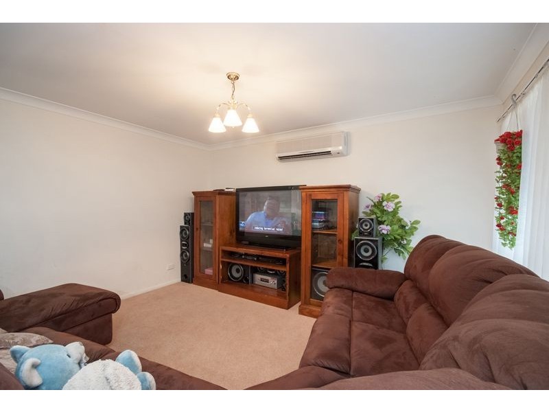 18 Gouldson Drive, Kearneys Spring QLD 4350