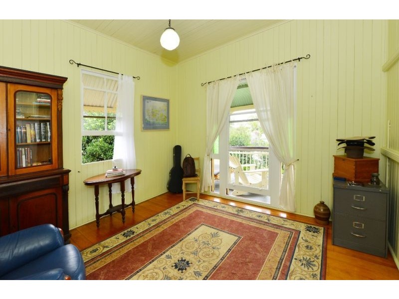 14a Sir Street, North Toowoomba QLD 4350
