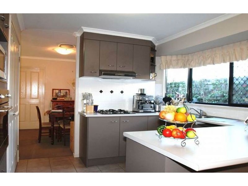 81 Pillar Street, Middle Ridge QLD 4350