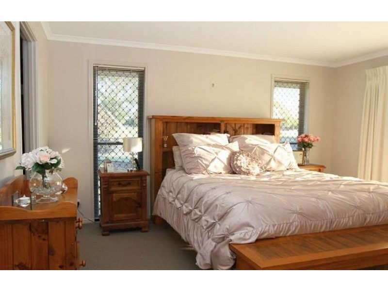 81 Pillar Street, Middle Ridge QLD 4350