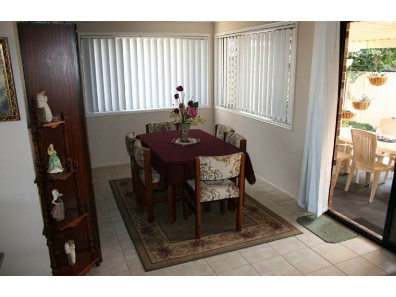 12 Monash Lane, Newtown QLD 4350