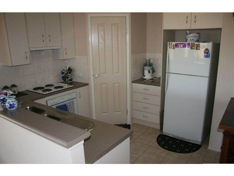 12 Monash Lane, Newtown QLD 4350