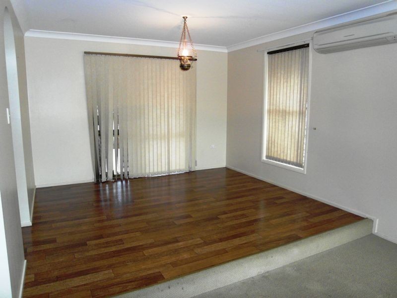 365 Greenwattle Street, Wilsonton QLD 4350