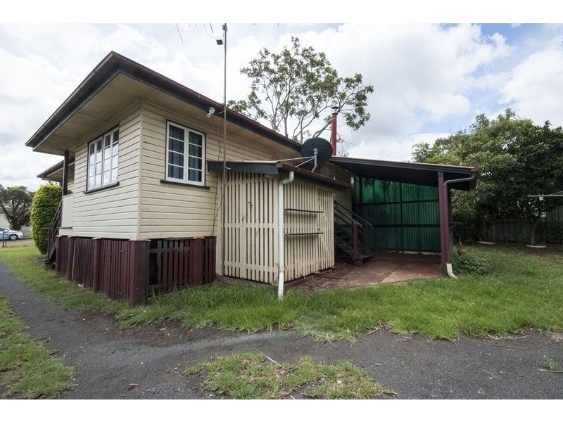 48 Gleeson Cres, Harlaxton QLD 4350