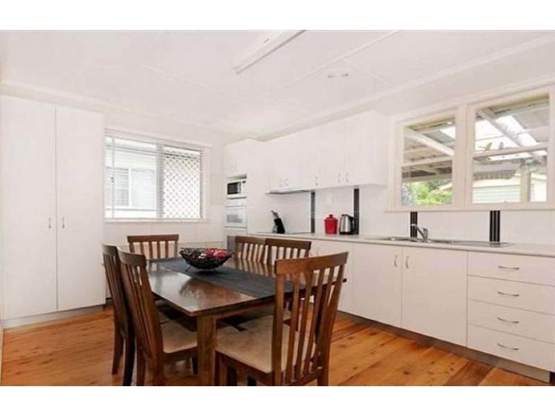 48 Dunne Street, Harristown QLD 4350