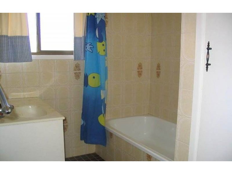 3/178 West Street, Harristown QLD 4350