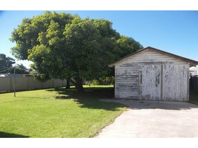 20 Cay Street, Newtown QLD 4350