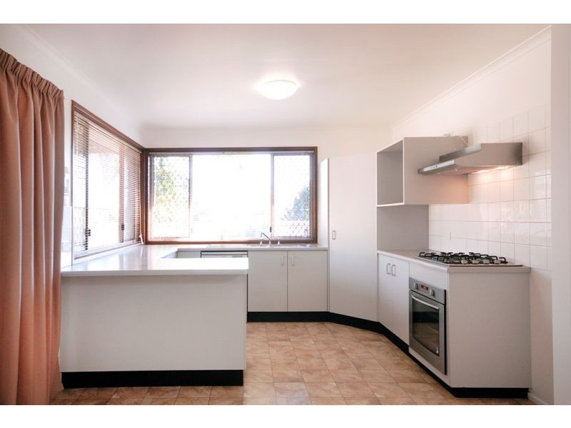 34 Melway Crescent, Harristown QLD 4350
