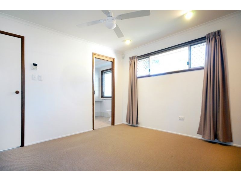 34 Melway Crescent, Harristown QLD 4350