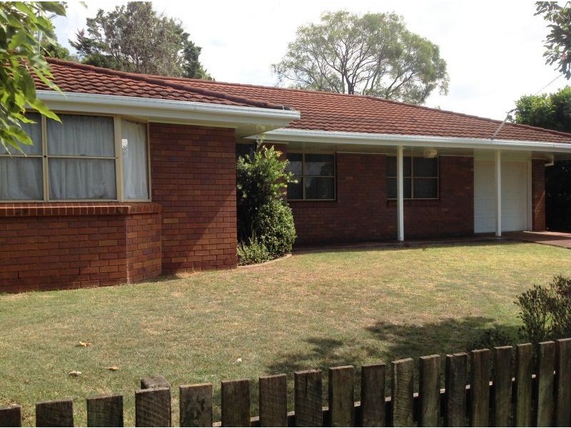 14b Dunmore Street, East Toowoomba QLD 4350