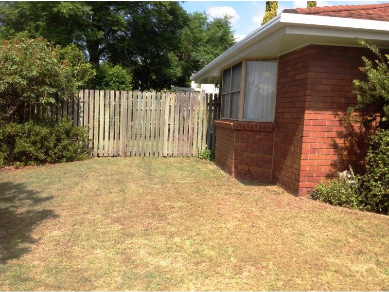 14b Dunmore Street, East Toowoomba QLD 4350