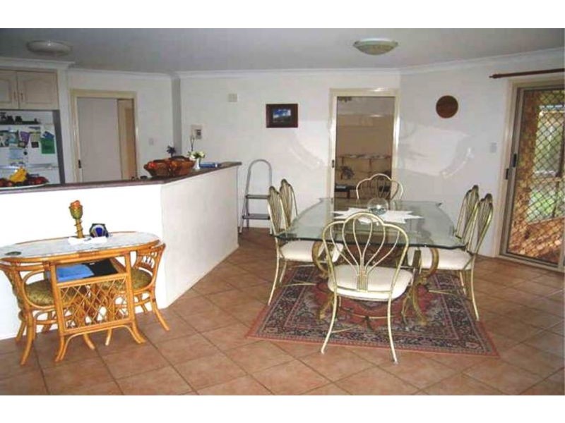 20 Paddington Court, Middle Ridge QLD 4350