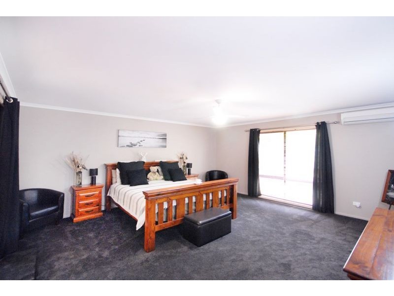13 Graham Court, Hodgson Vale QLD 4352