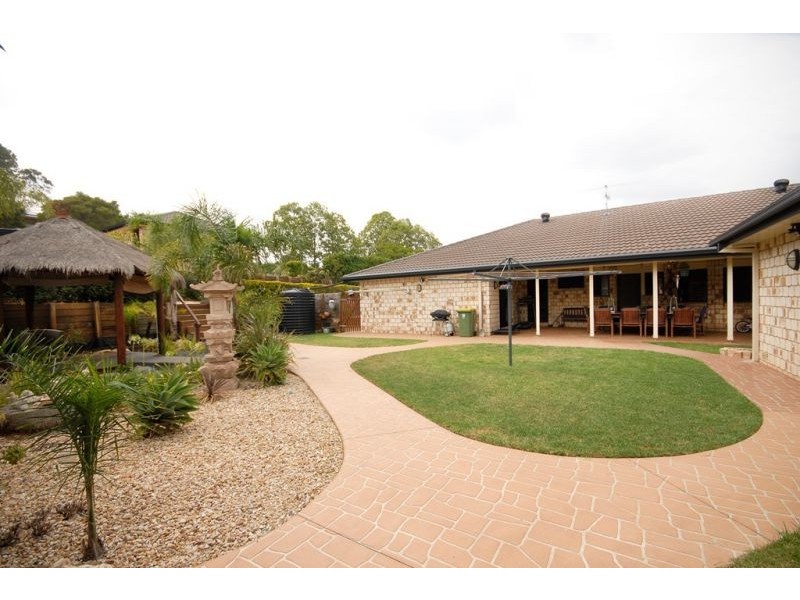 13 Graham Court, Hodgson Vale QLD 4352
