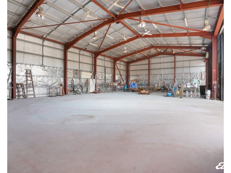 80 McIntyre Road, Howard Springs NT 0835