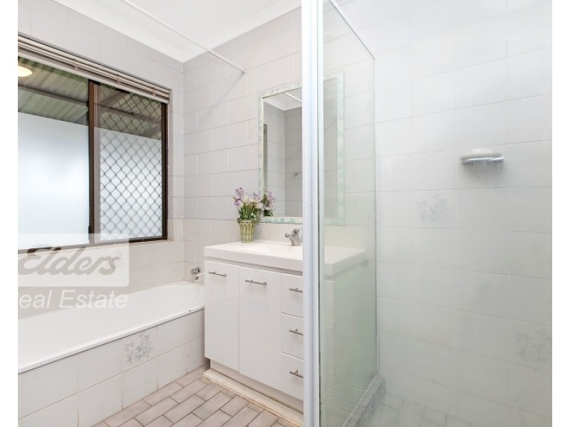 20 Lockwood Court, Moulden NT 0830