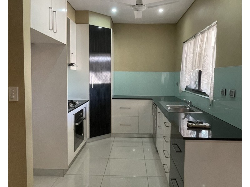 10 Flinders Street, Johnston NT 0832