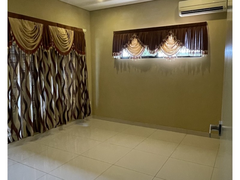 10 Flinders Street, Johnston NT 0832