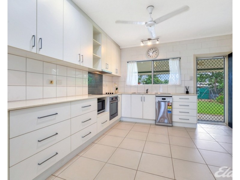 2/4 Crake Court, Bakewell NT 0832