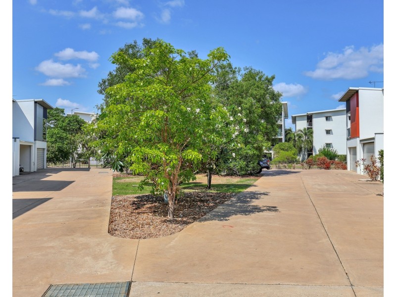 2/8 Camm Street, Johnston NT 0832