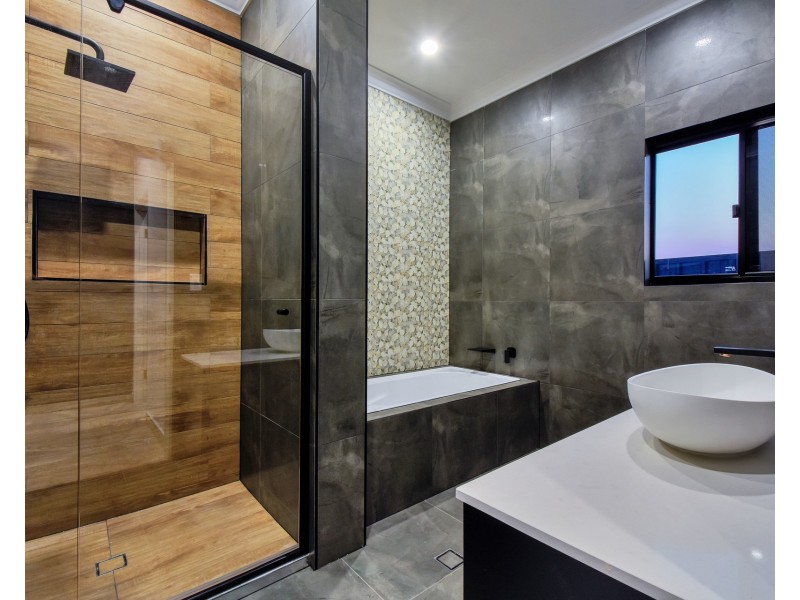 13 Letts Crescent, Berrimah NT 0828