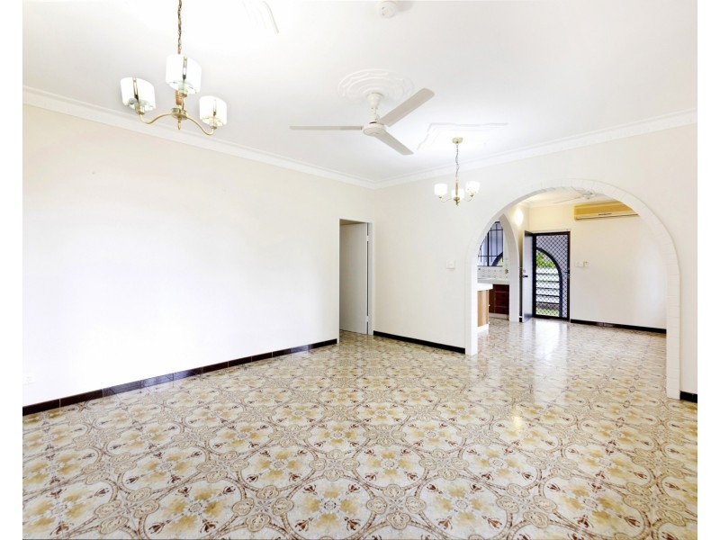 2/20  Easther Crescent, Coconut Grove NT 0810