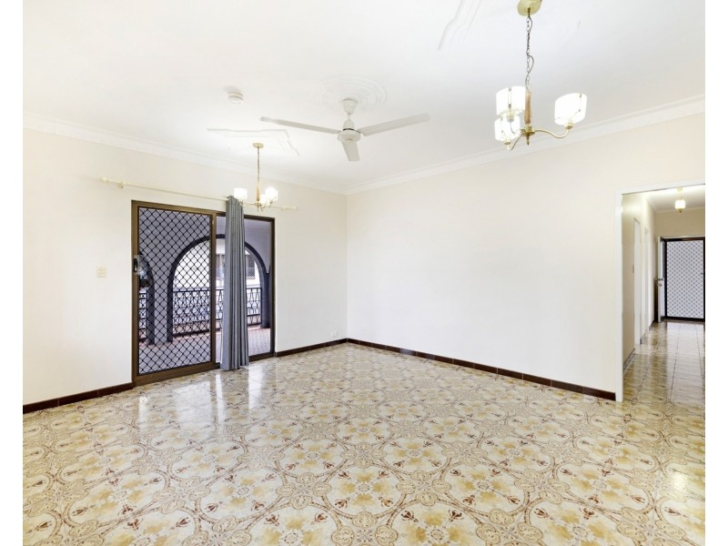 2/20  Easther Crescent, Coconut Grove NT 0810