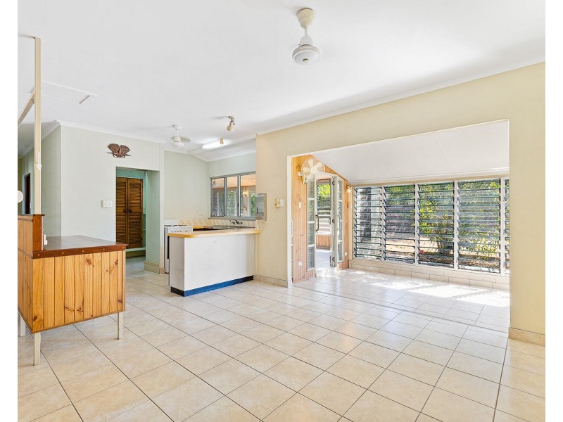 4 Creber Court, Karama NT 0812