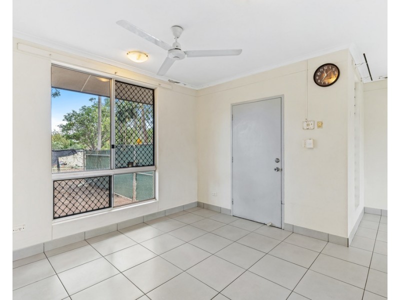 6 Livistona Road, Karama NT 0812