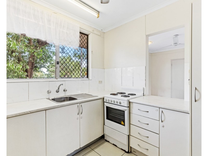 6 Livistona Road, Karama NT 0812
