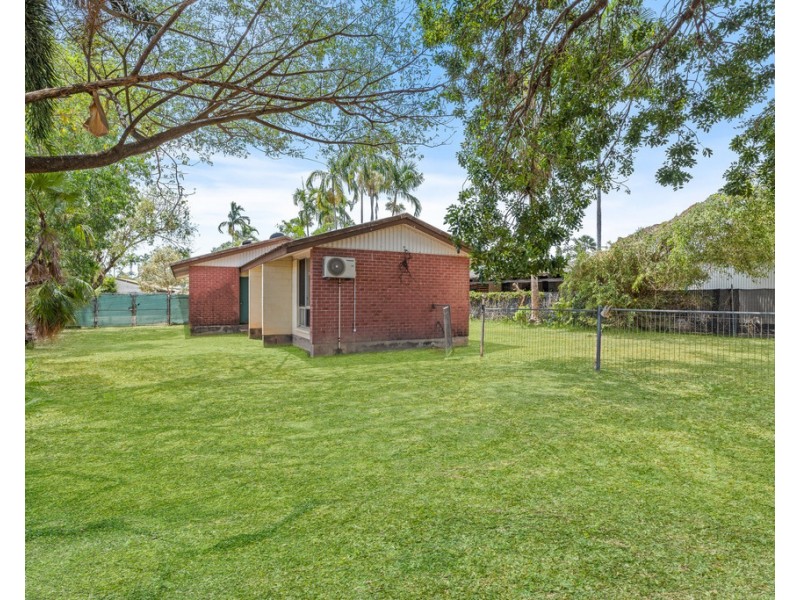 6 Livistona Road, Karama NT 0812