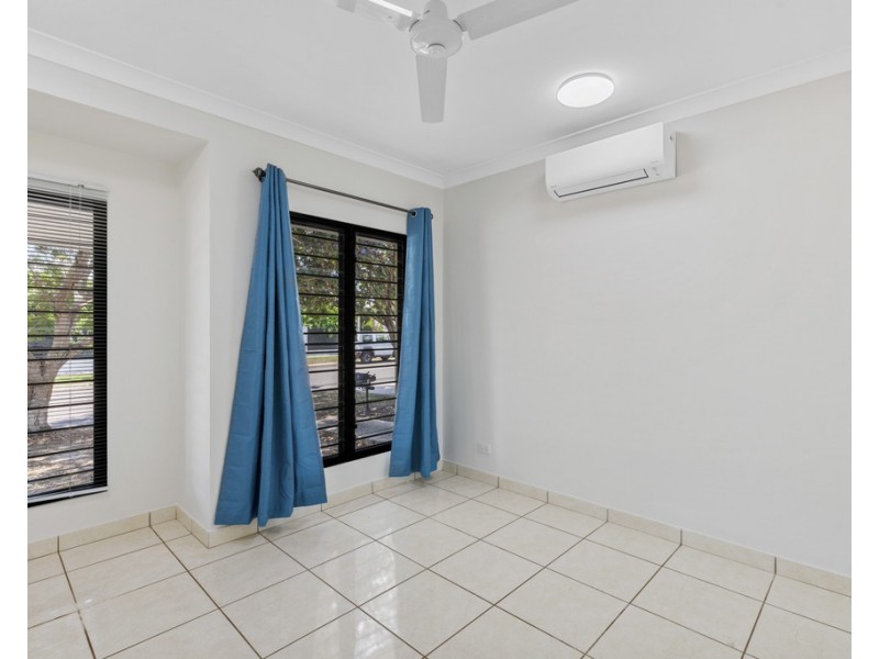 4 Maligirrma Street, Lyons NT 0810