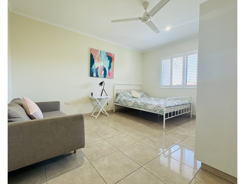 8/6 Beagle Street, Larrakeyah NT 0820