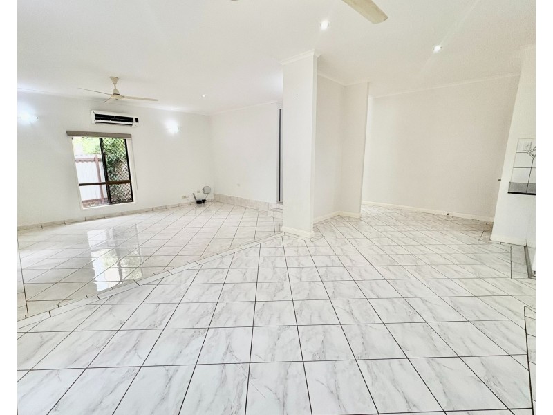 31 Mullamulla Circuit, Karama NT 0812