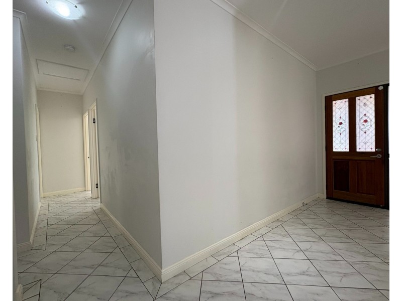 31 Mullamulla Circuit, Karama NT 0812